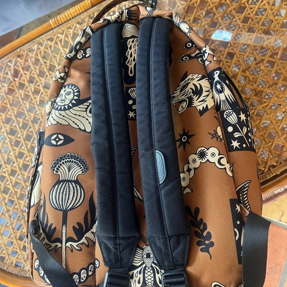 Herschel Supply Company Limited Edition Brown and Cream Patterned Backpack - Picture 5 of 5